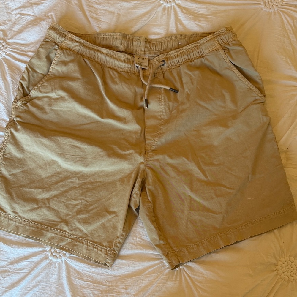 ✅American Eagle Outfitters Tan Men’s MED Shorts. PULL-ON w/DRAWSTRING. POCKETS